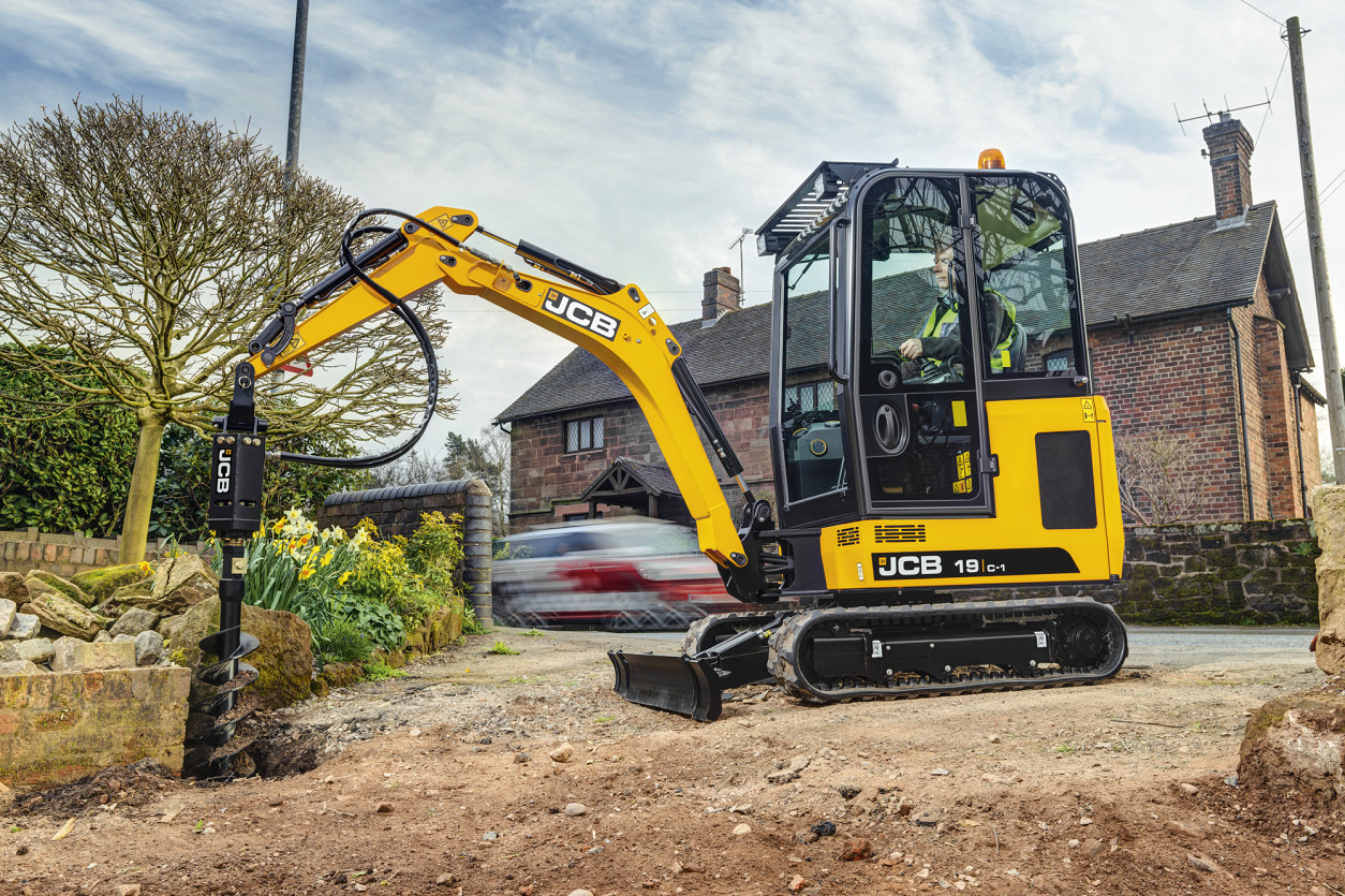 JCB 19C-1