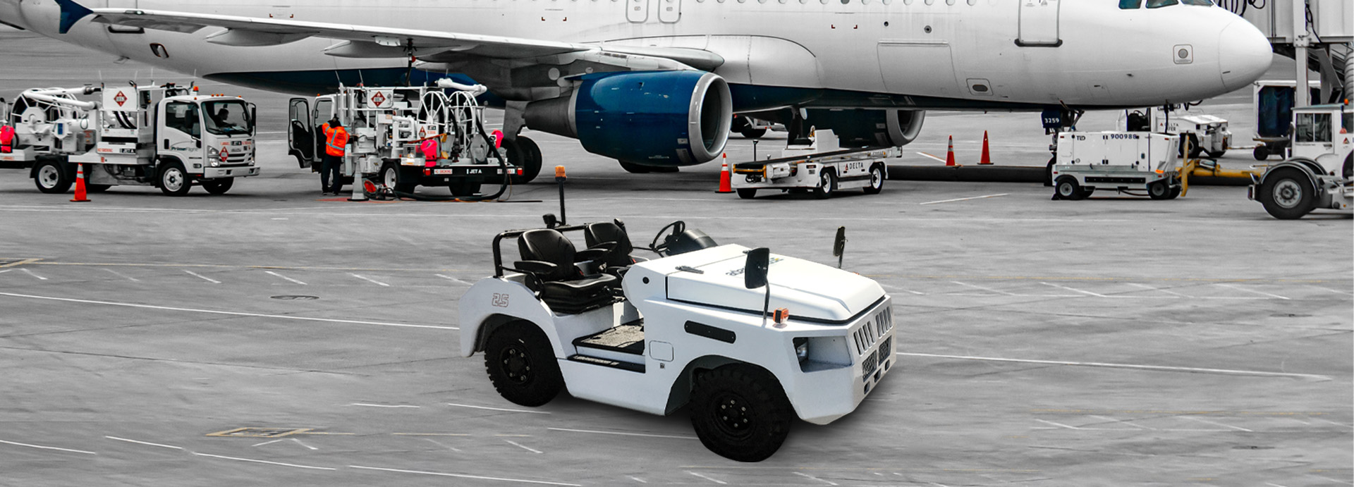 Liftsmart IC Tow Tractor
